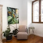 Pombalino Design Em Baixachiado Apartamento