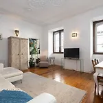 Pombalino Design Em Baixachiado Apartamento *