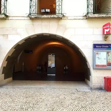 Pombalino Design Em Baixachiado