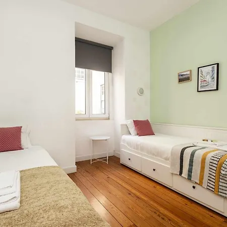 Pombalino Design Em Baixachiado Apartment *