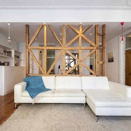 Pombalino Design Em Baixachiado * Lisbon